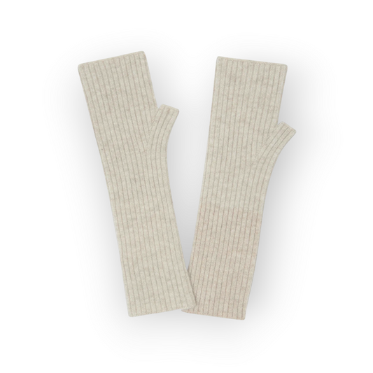 Ygreque Kujten Knokke fingerless gloves in oatmeal ribbed cashmere blend, 29cm long for forearm coverage.