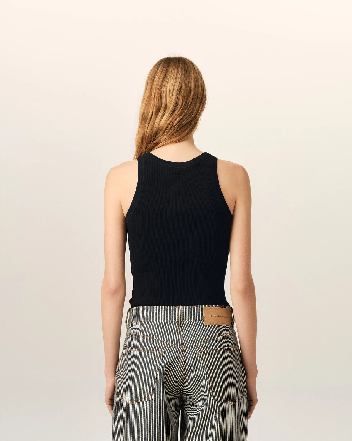 Top Noir / Blanc Creme - Ami Paris