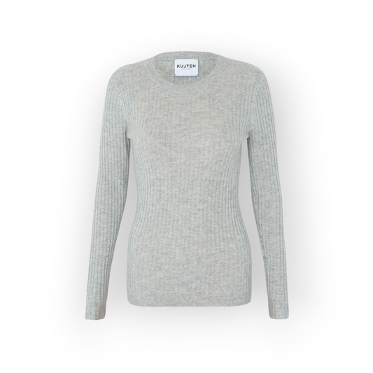Ygreque Kujten Bibi crew neck sweater in light grey birch cashmere with ribbed texture and straight fit