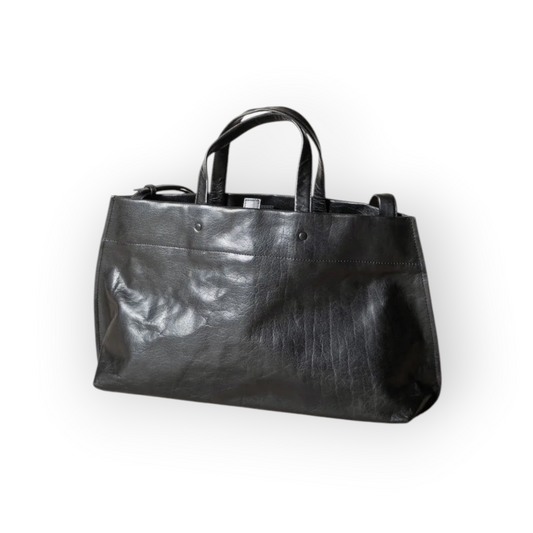 Ygreque Lihann George Elli black crushed buffalo leather work bag with structured handles and pin closure