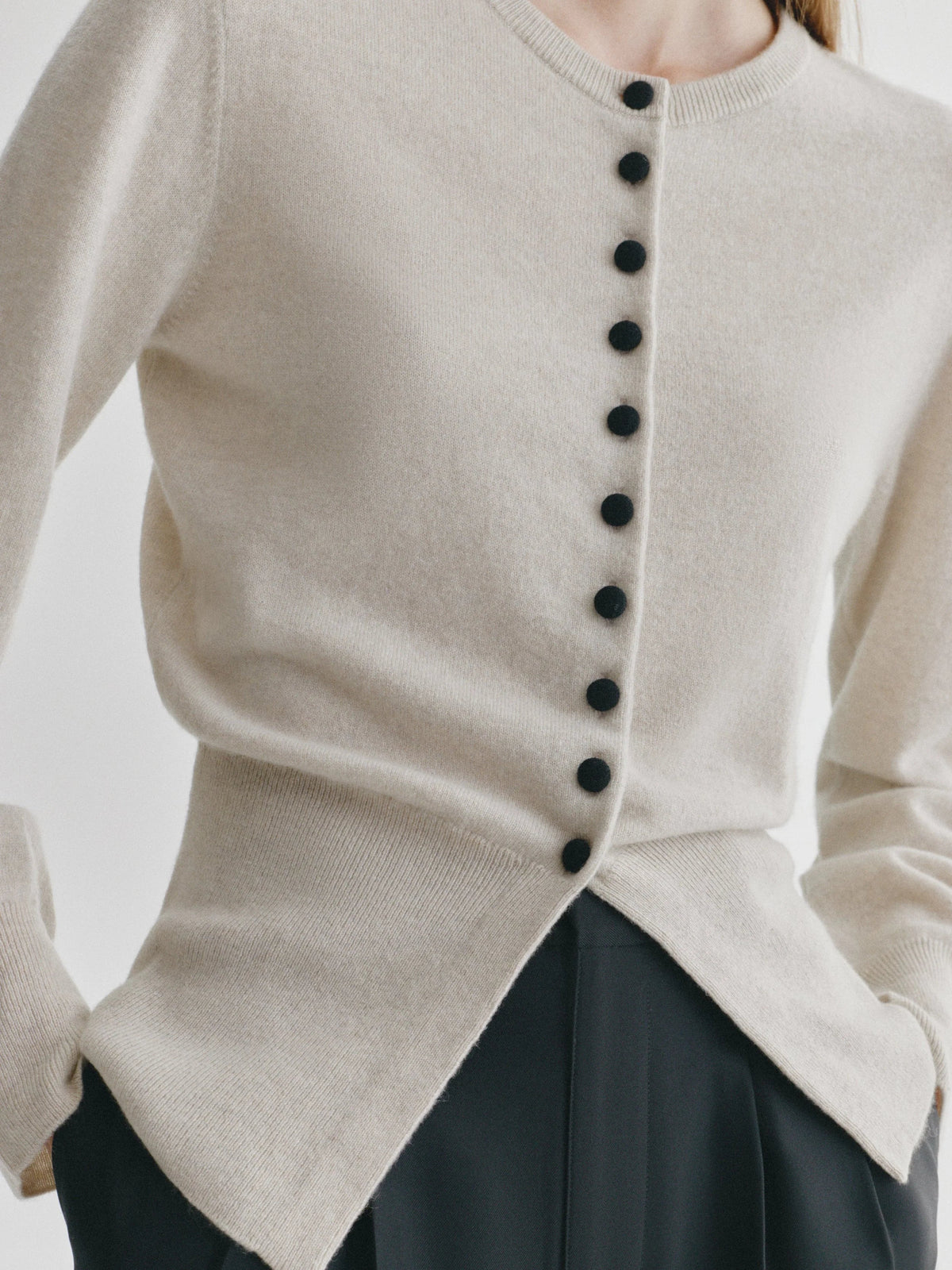 Cardigan Maven Oyster - Lisa Yang